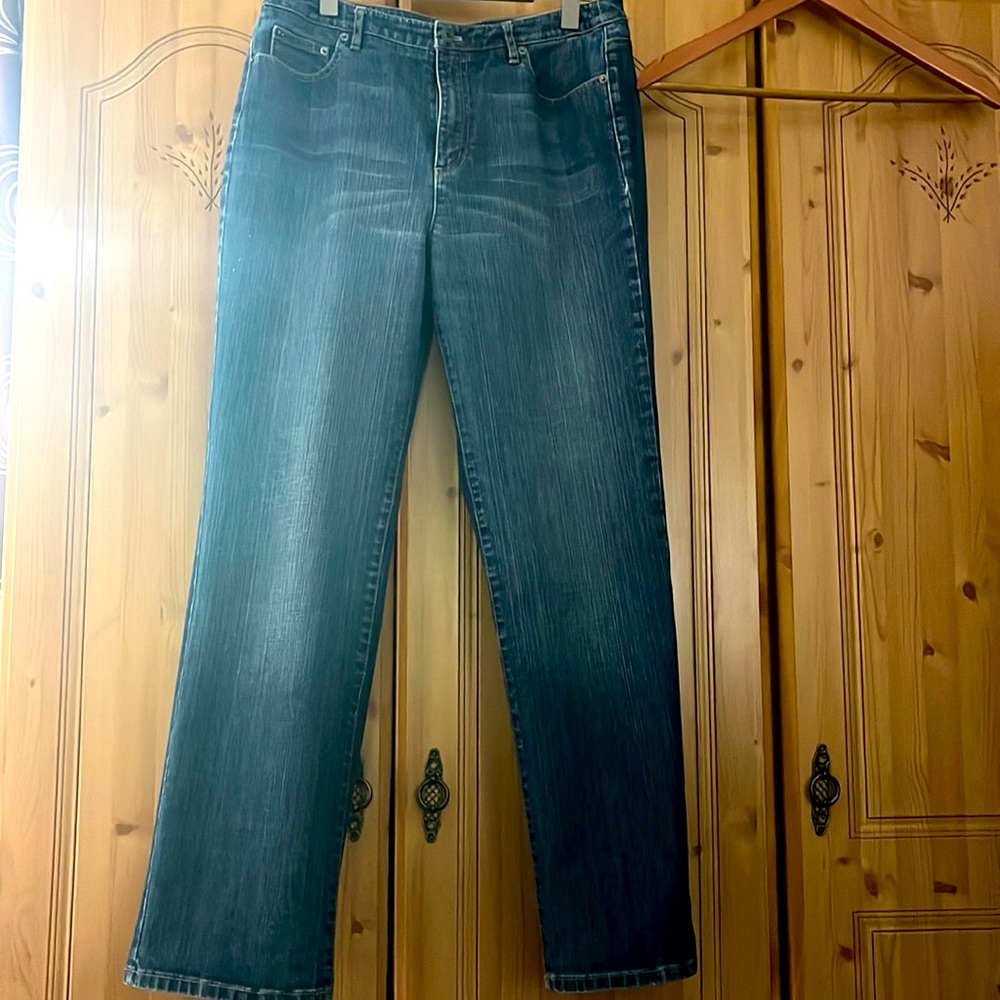 Talbots stretch Jeans with embroidered and diamanté design on back pockets NWOT